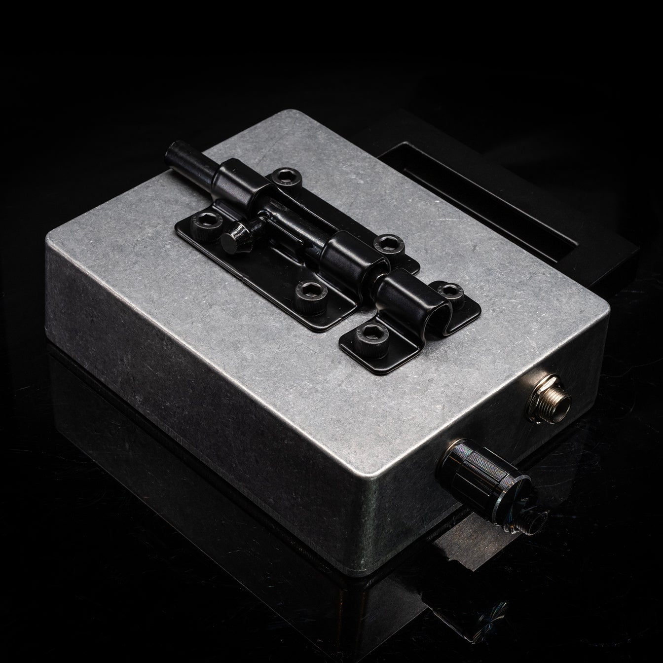 Trapdoor Electric Barrel Lock _ Piezo Pickup w/ Volume Control